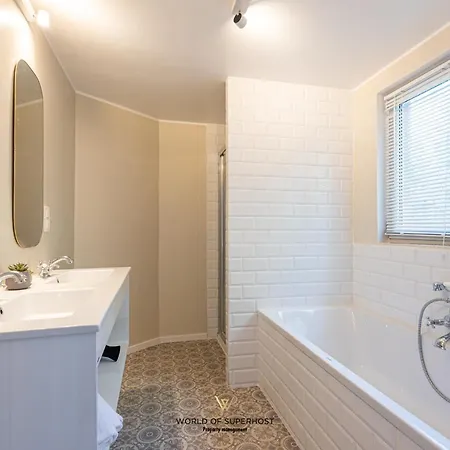 Violette Closeby The Sea And City Centre Apartman *